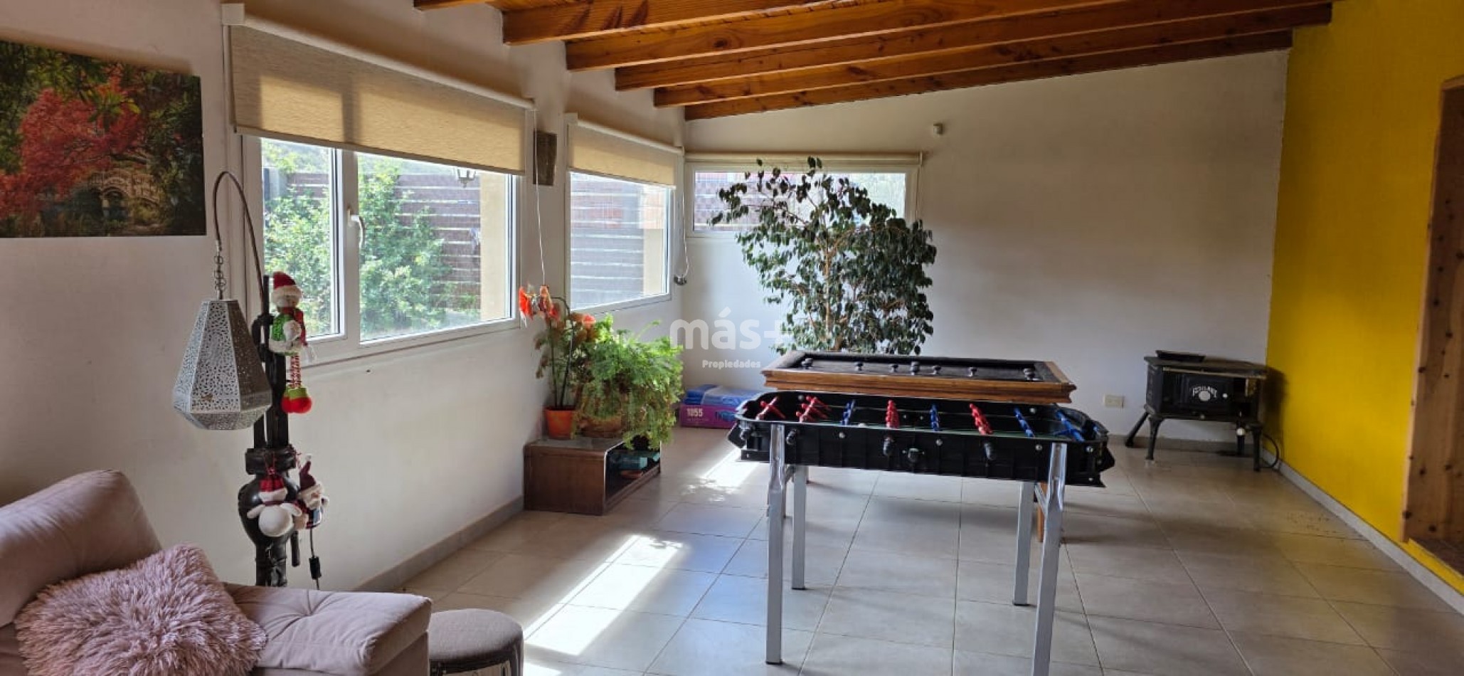 Casa 4 dormitorios, playroom, parque y garage doble - Dina Huapi