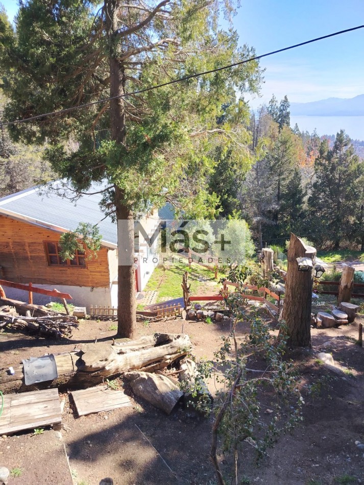 Casa con vista al lago